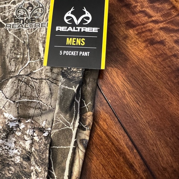 Men’s Camouflage Pants - Picture 3 of 4